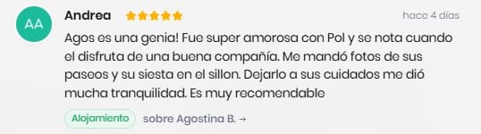 Las 53 reseñas de la plataforma son de cinco estrellas. Solo puede dejarlas quien contrató el servicio.